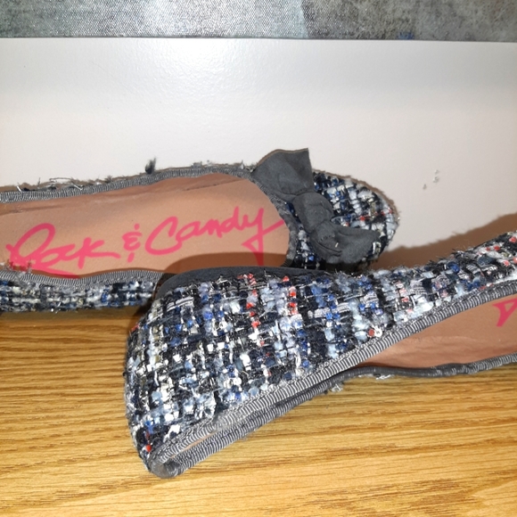 Gorgeous Flat Shoes with Accent Bow - Picture 6 of 10